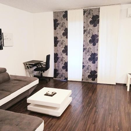 Familyhouse Pula Exterior foto
